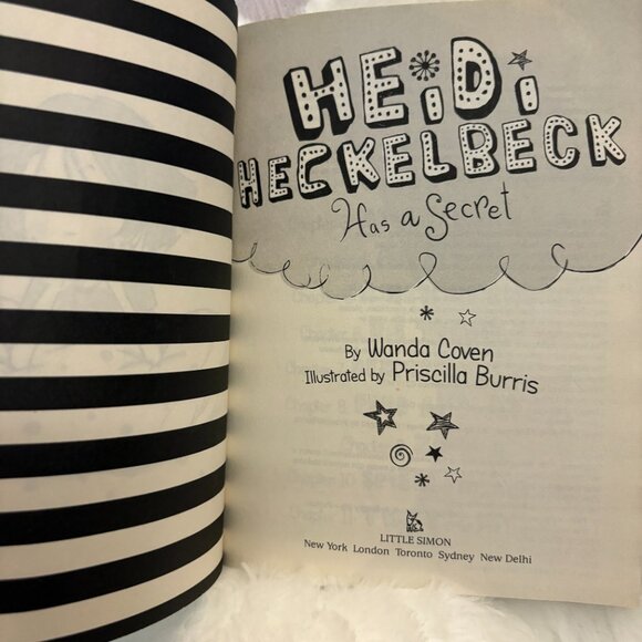 5 for $15 📕Heidi Heckelbeck Has a Secret, Wanda Coven, Youth Book (SKU: 143MI) - Picture 3 of 4